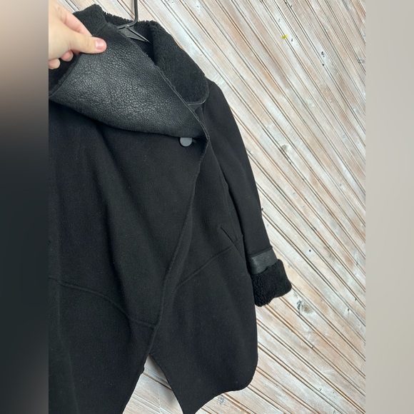 Mackage for Aritzia Black Wool Teddy Crossover Button Sheepskin Viscose Jacket - Picture 5 of 10